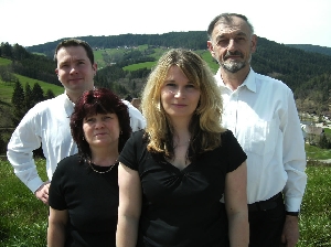 Edelwei? Echo im Jahr 2007: (v.l.r.) Ronny, Uschi, Manuela und Alfred Haas
